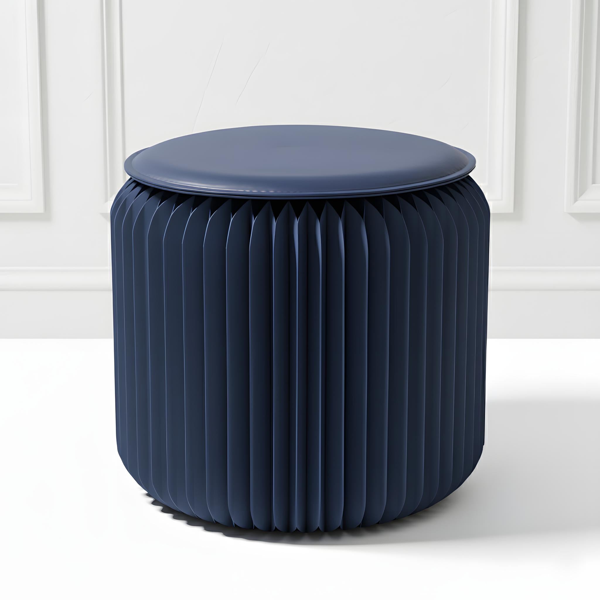Tabouret pliable, Léon