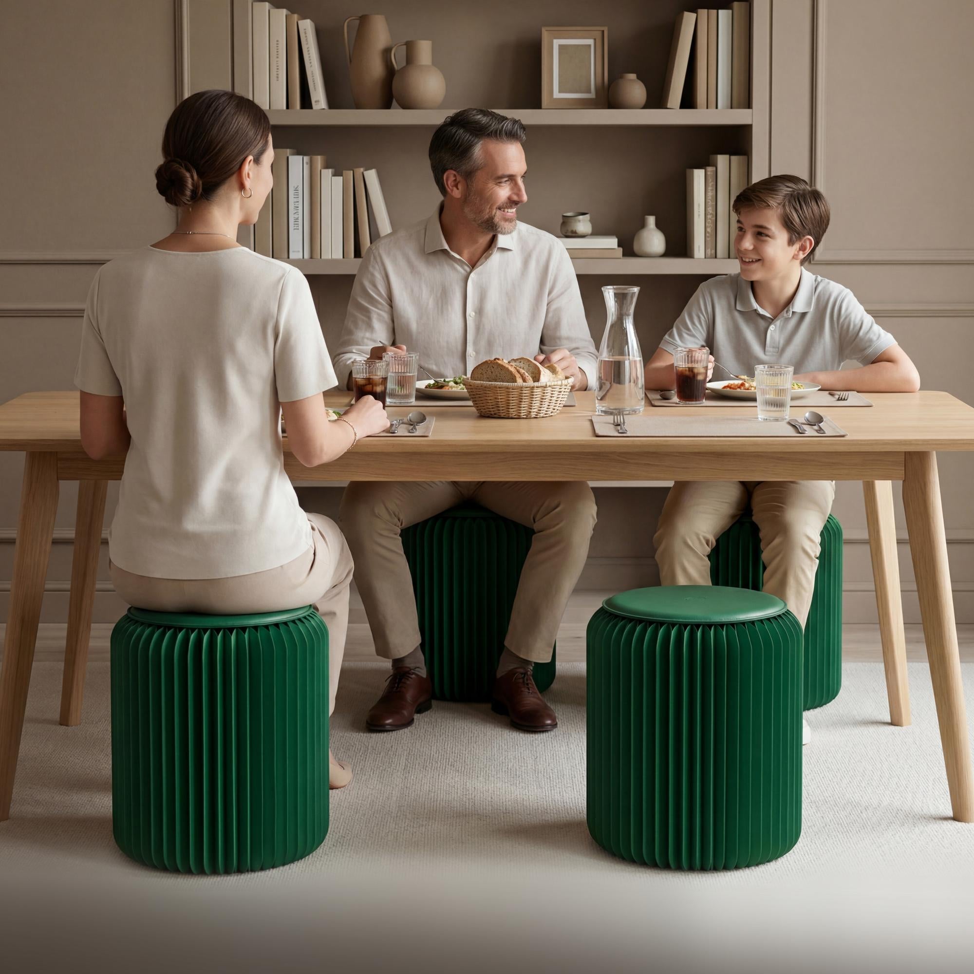 Tabouret pliable, Léon