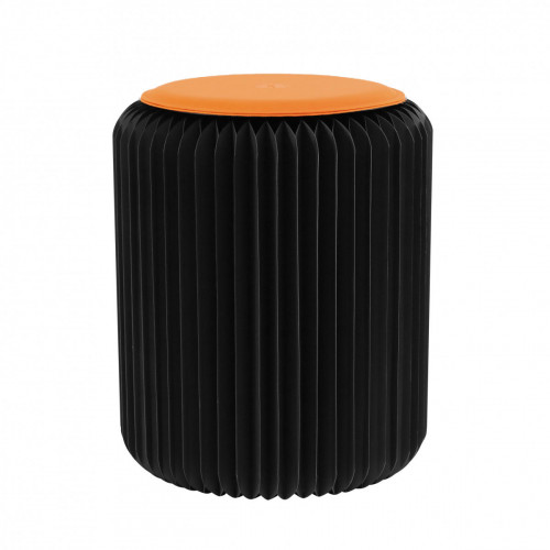 tabouret pliable noir avec assise en simili cuir orange