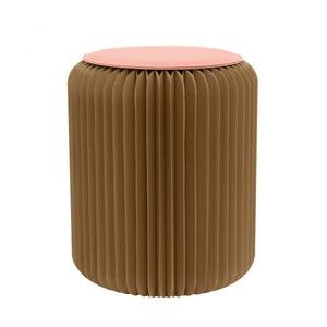 Tabouret pliable marron avec assise rose