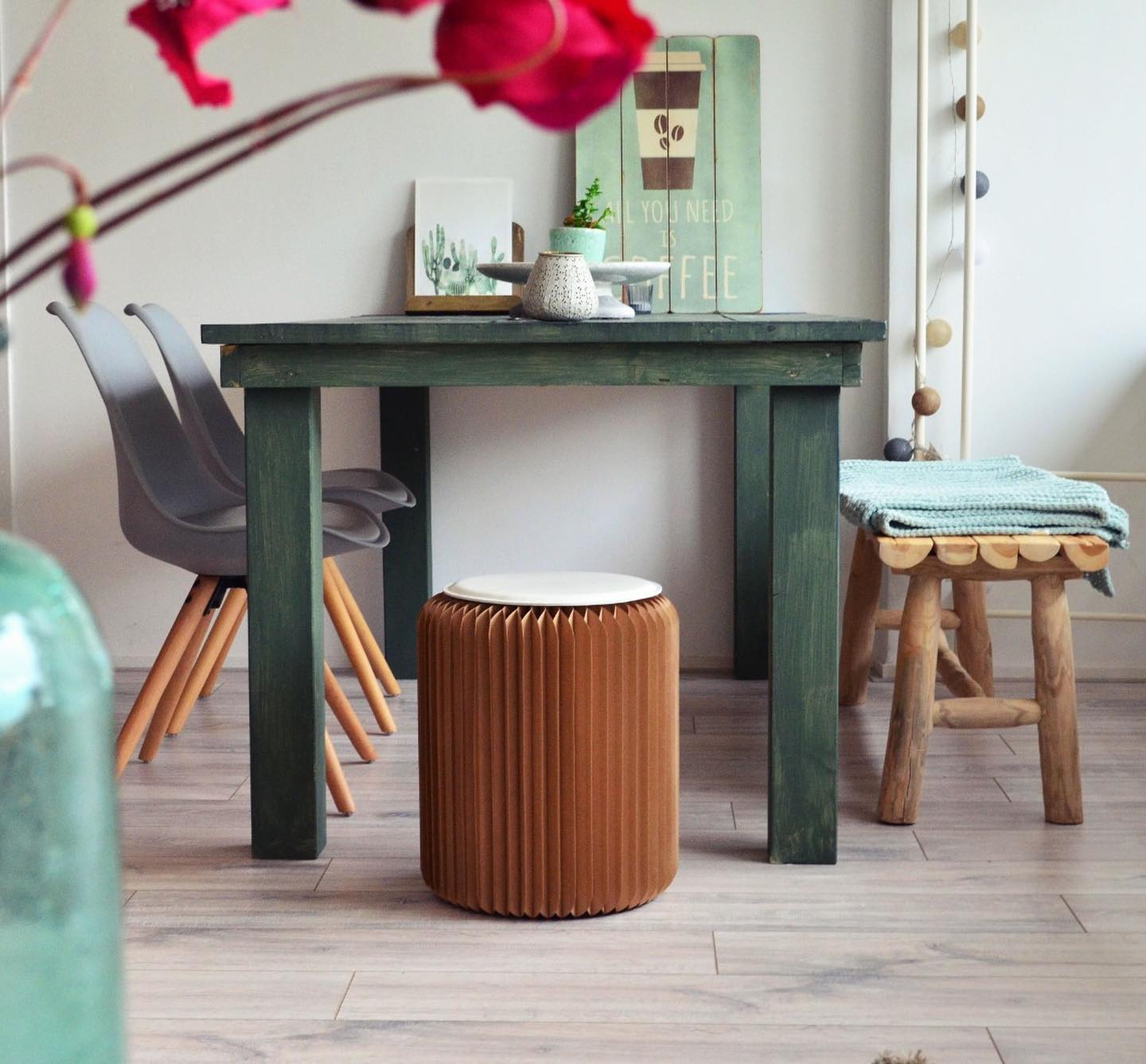Tabouret pliable, Léon
