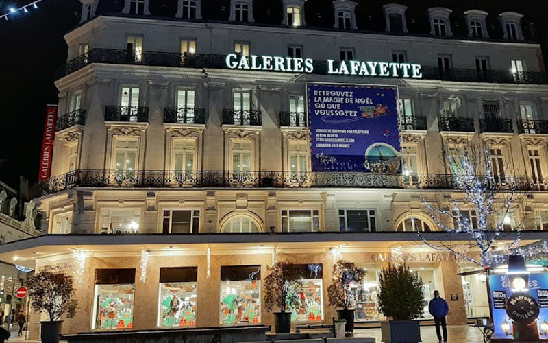 Vue sur la boutique Galeries Lafayette Angers